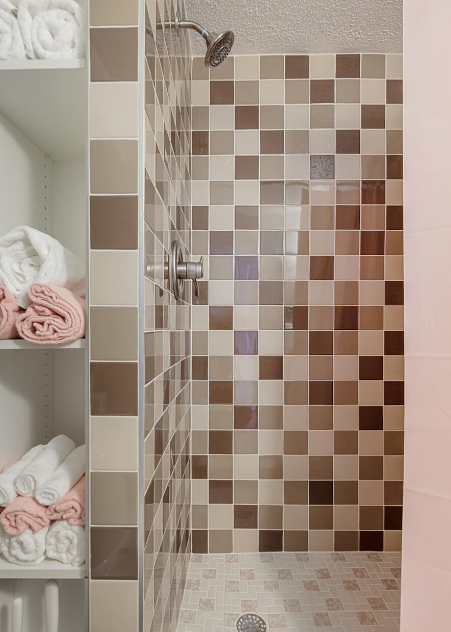 brown-shower-tile-interior-design-traverse-city-mi