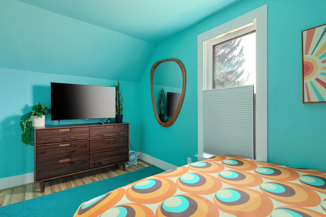 colorful-bedroom-interior-designer-exactly-designs