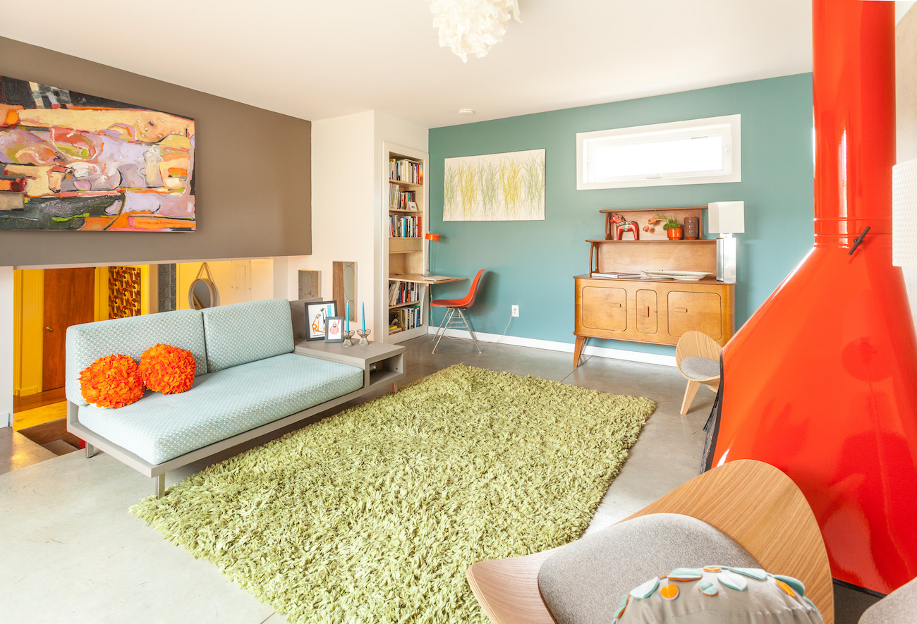 midcentury-living-room-bedroom-designer-exactly-designs