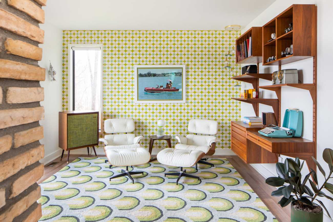 fenton-mi-interior-designer-eames-chairs-living-room